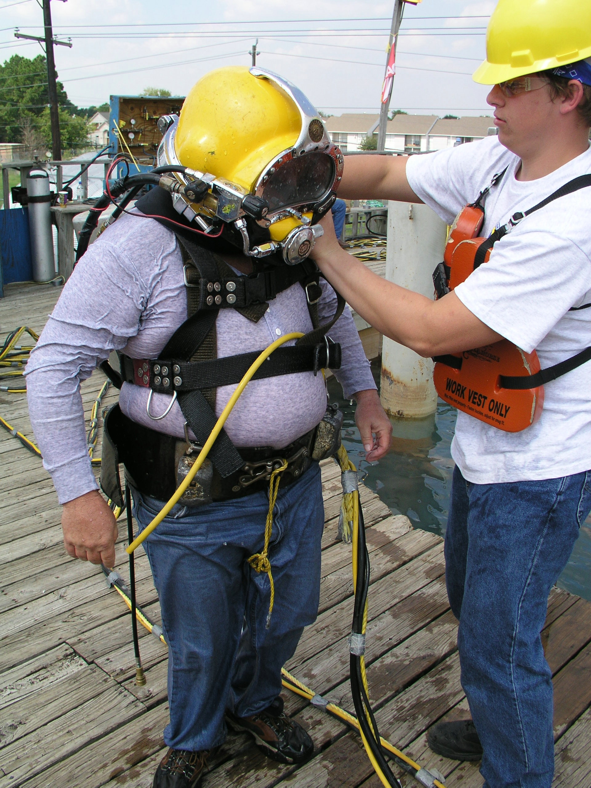 Commercial Diving Experience 2005 reupload