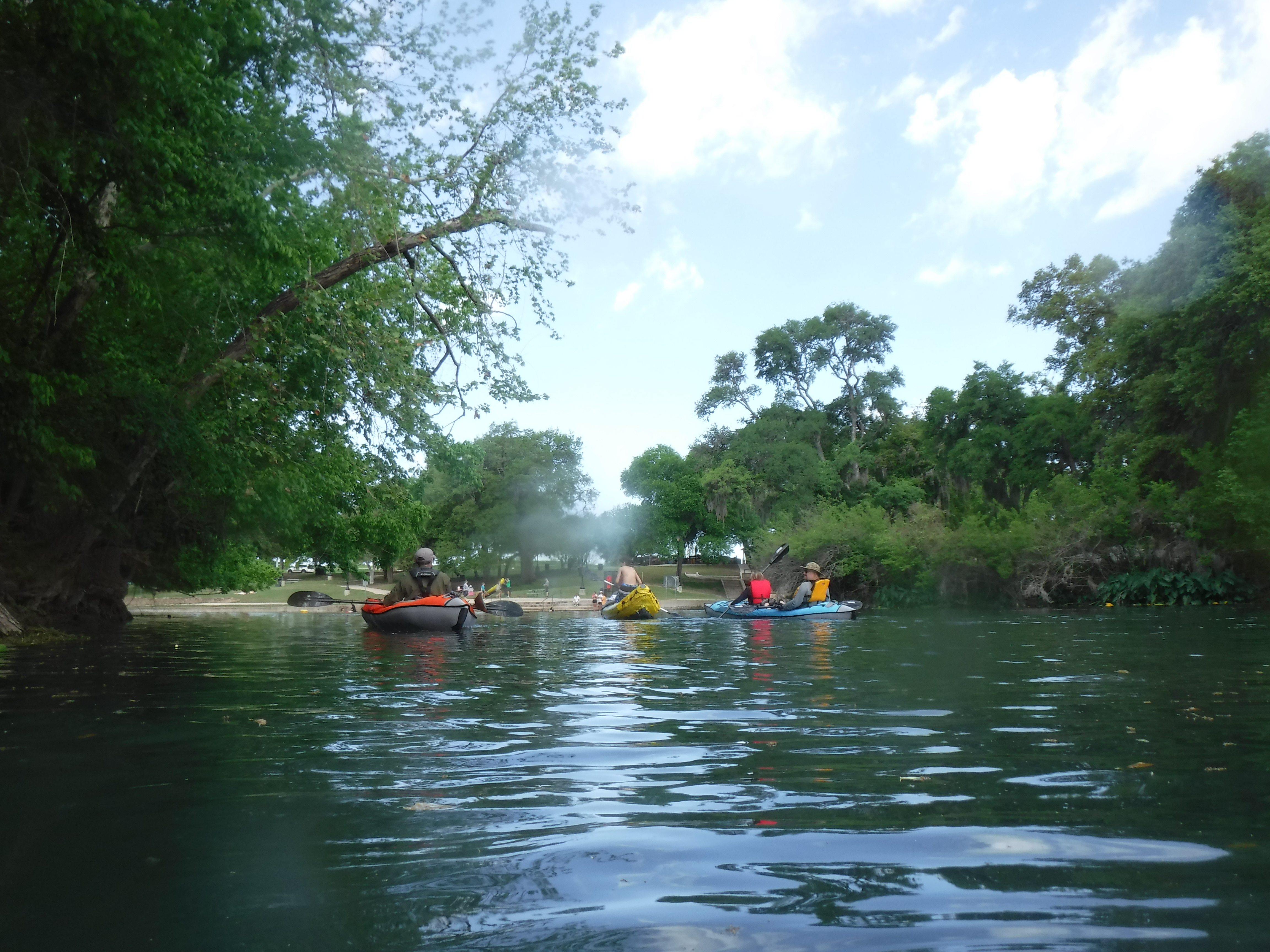 Dive 21 - Surface Support CHUM Kayakers.JPG