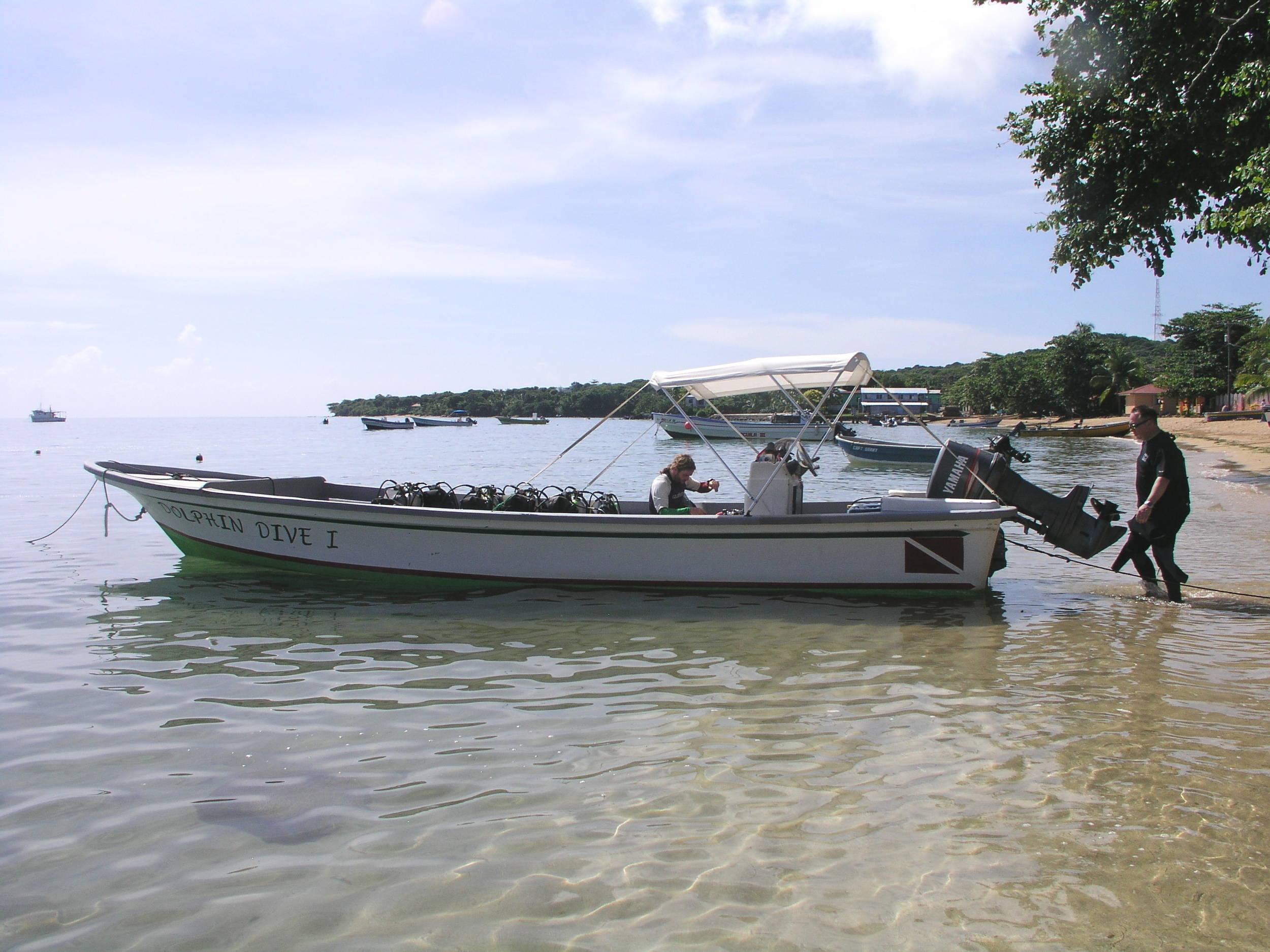 dive boat