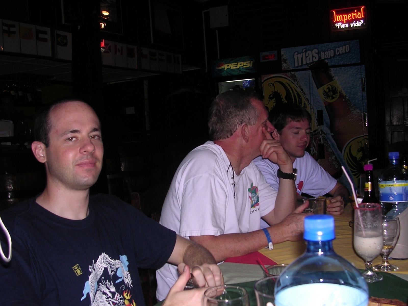 DrCheap at Papagayos