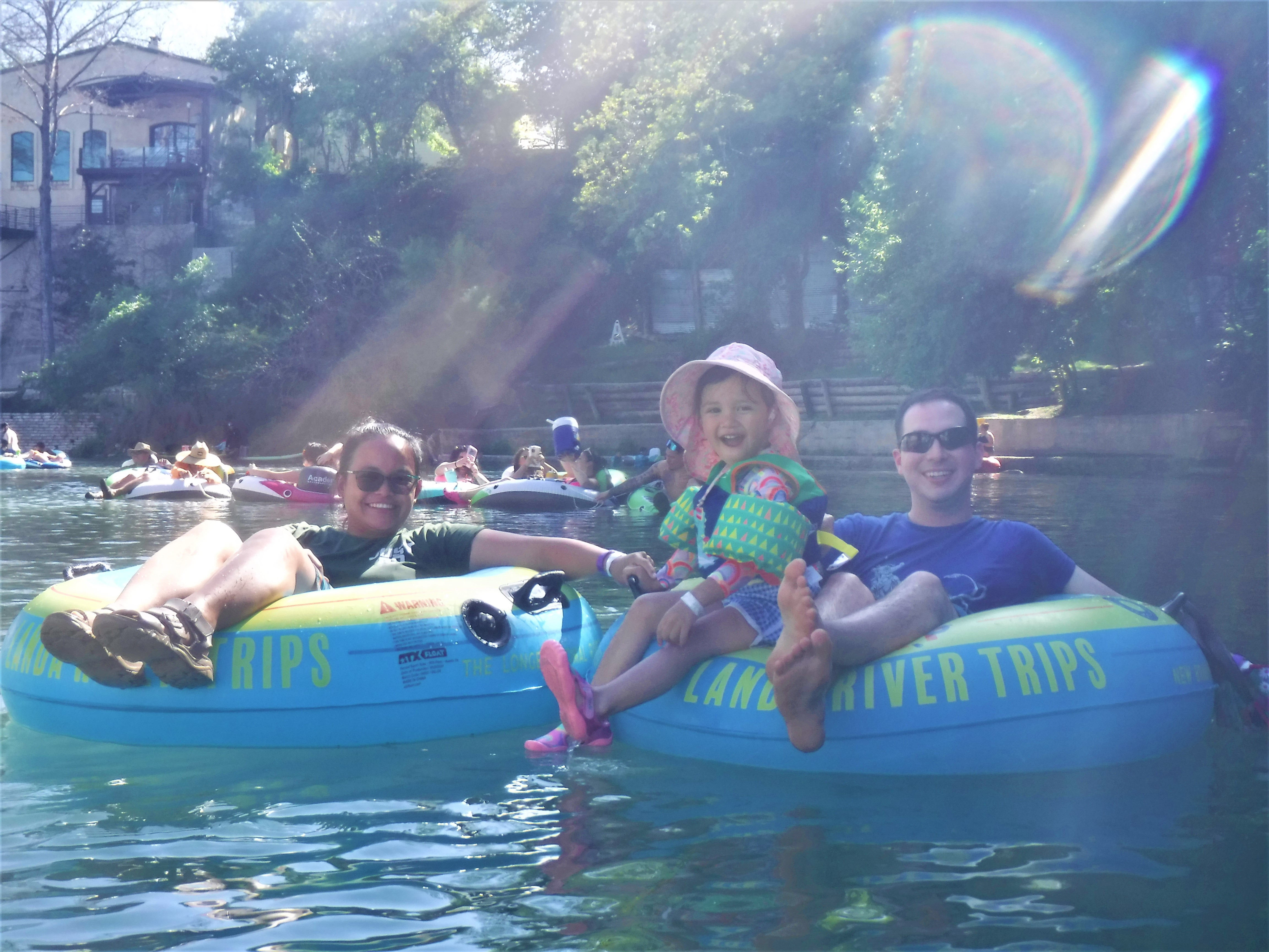 Float 25 - Tropical Family.JPG