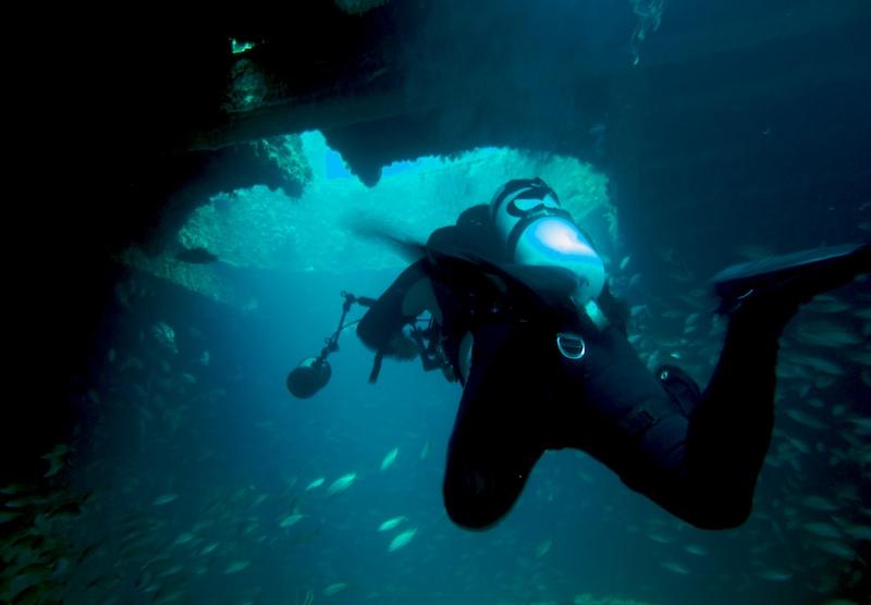 GWNDWN in the belly of the Aeolus