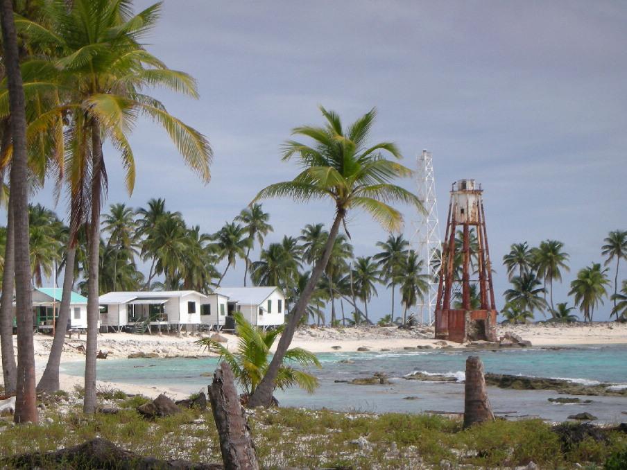 Half Moon Caye lighthouse