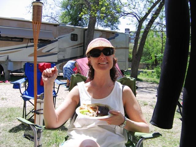 HeidiHo - at campsite