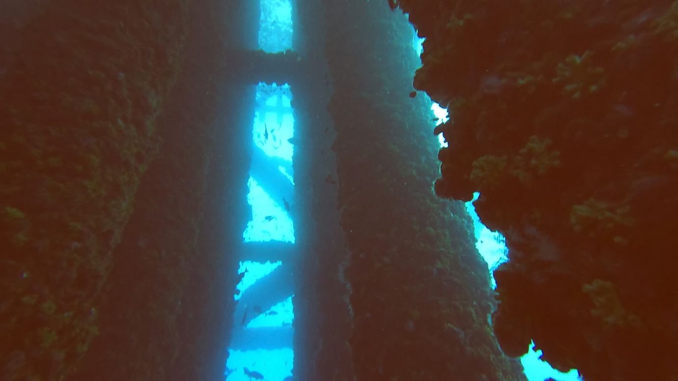 Looking up the conductors on structure