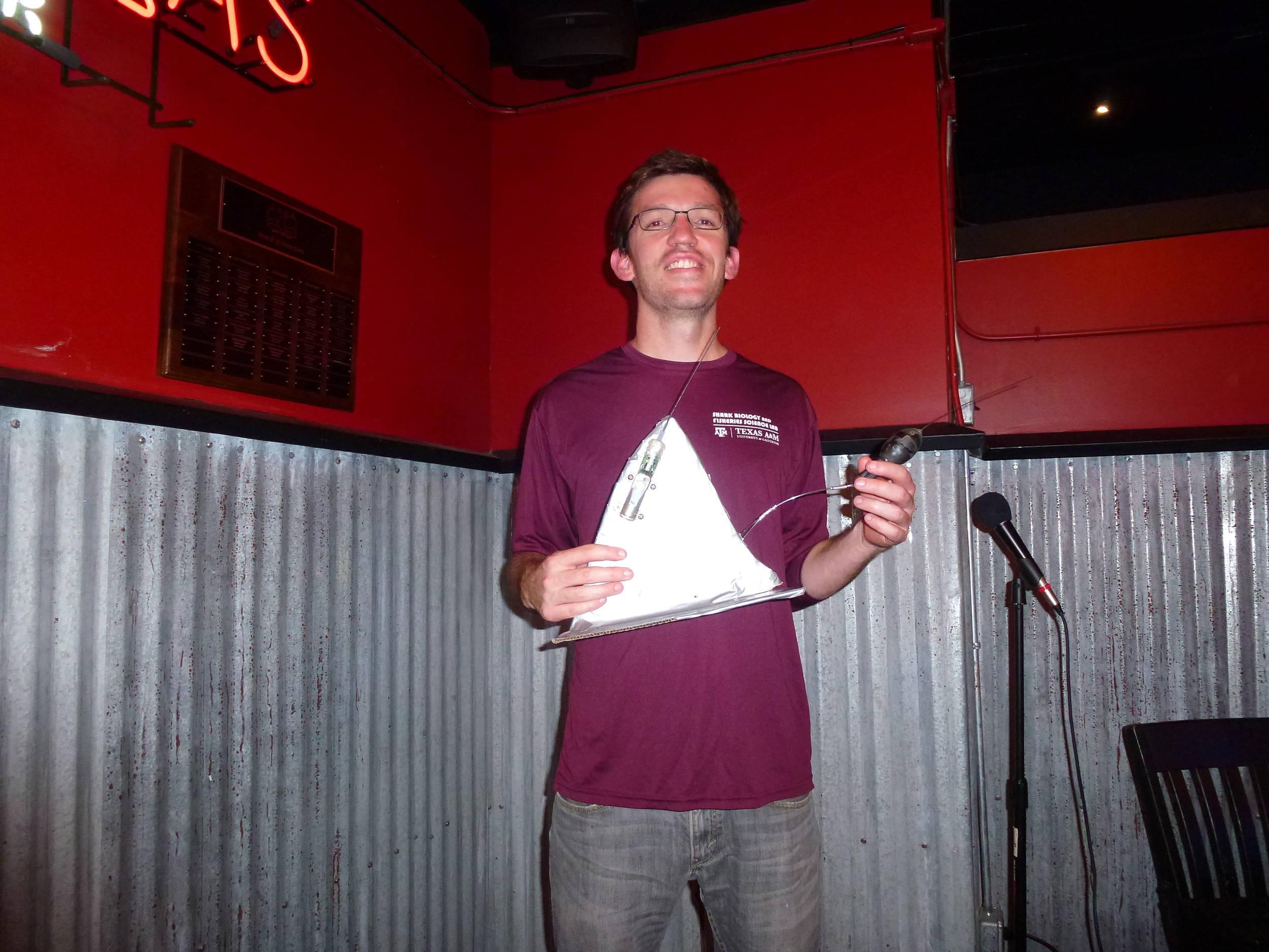 November 2015 - Here's a better shot of the sad fin