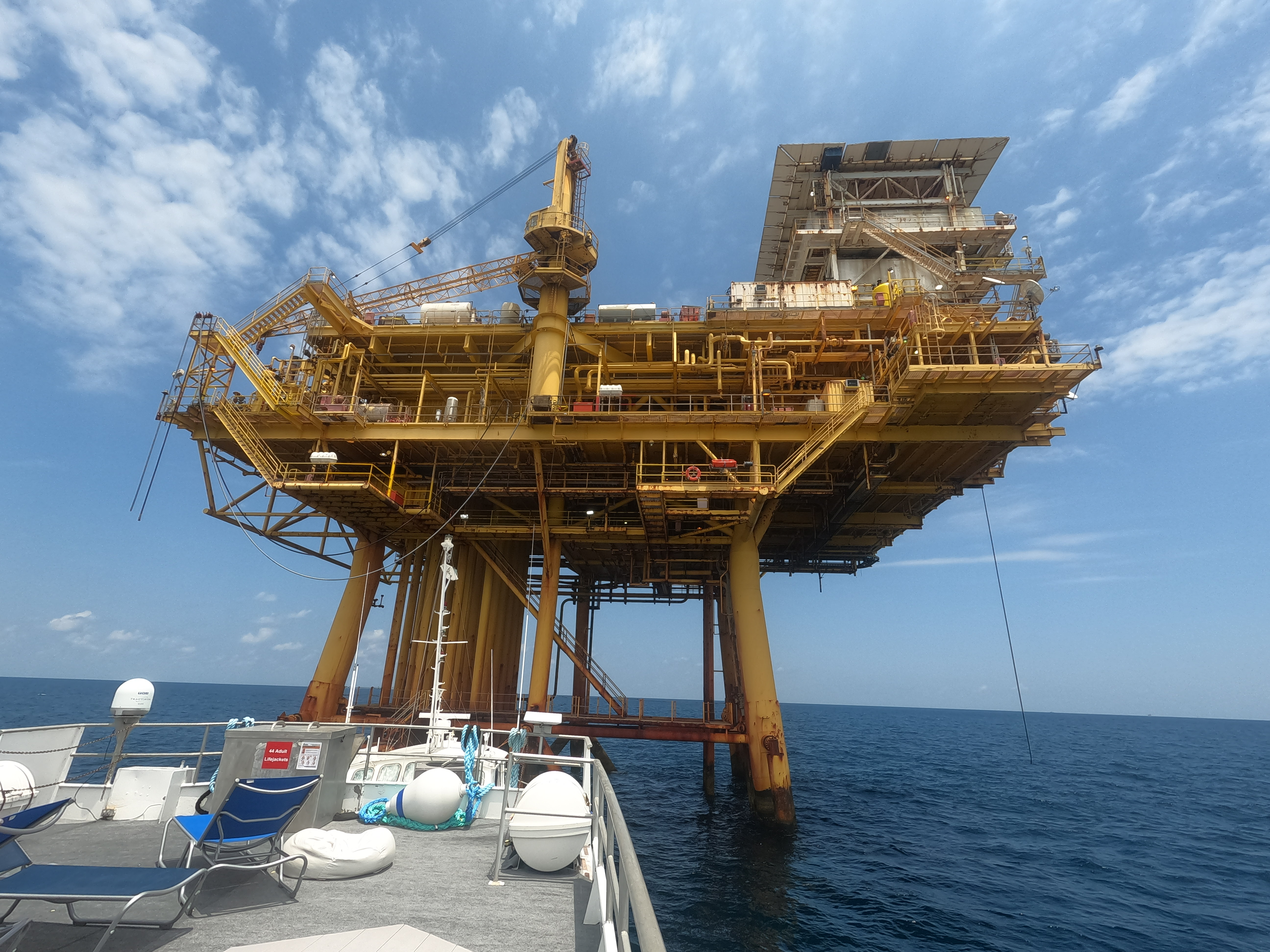 Rig Dive
