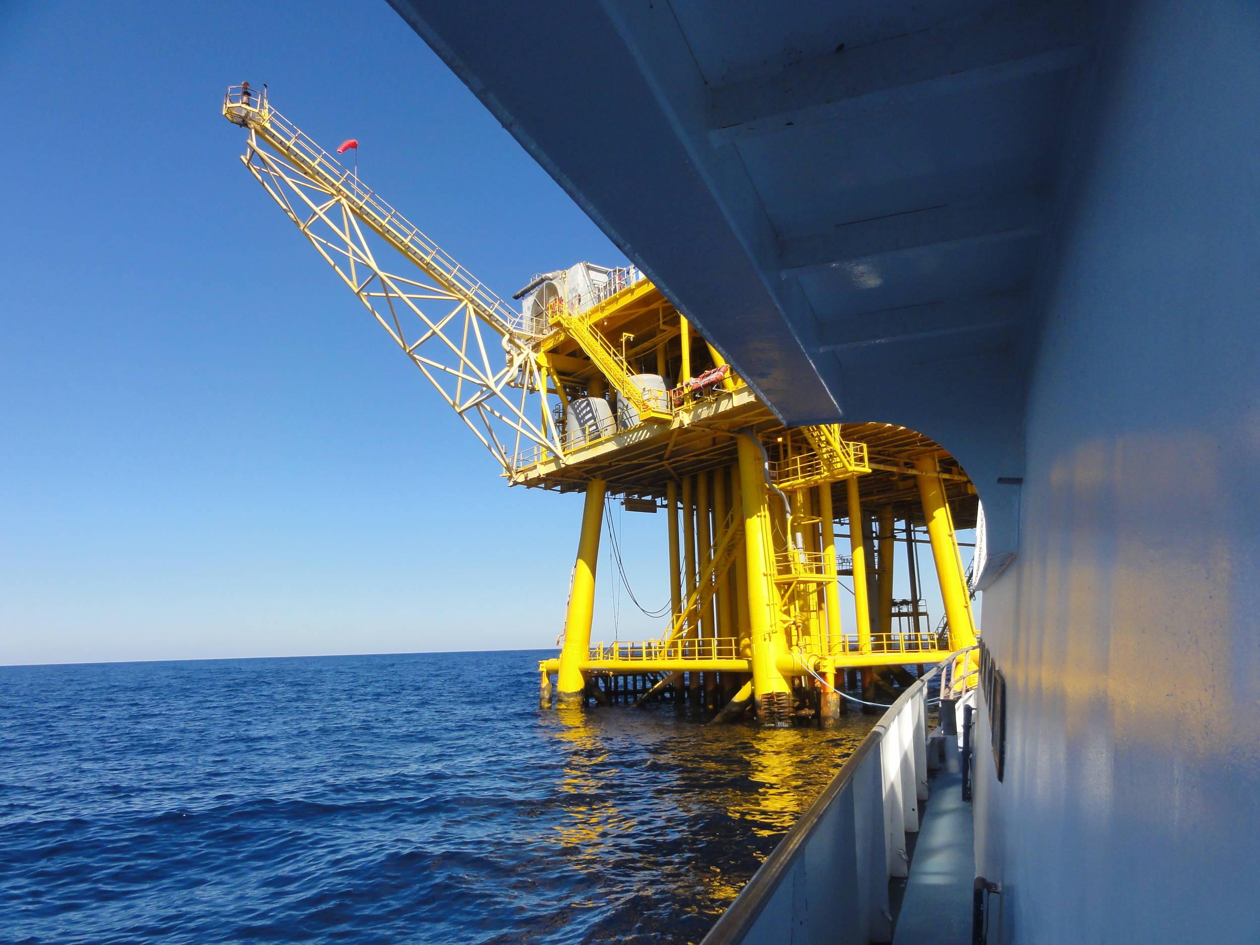 Rig obscured by the MV Fling