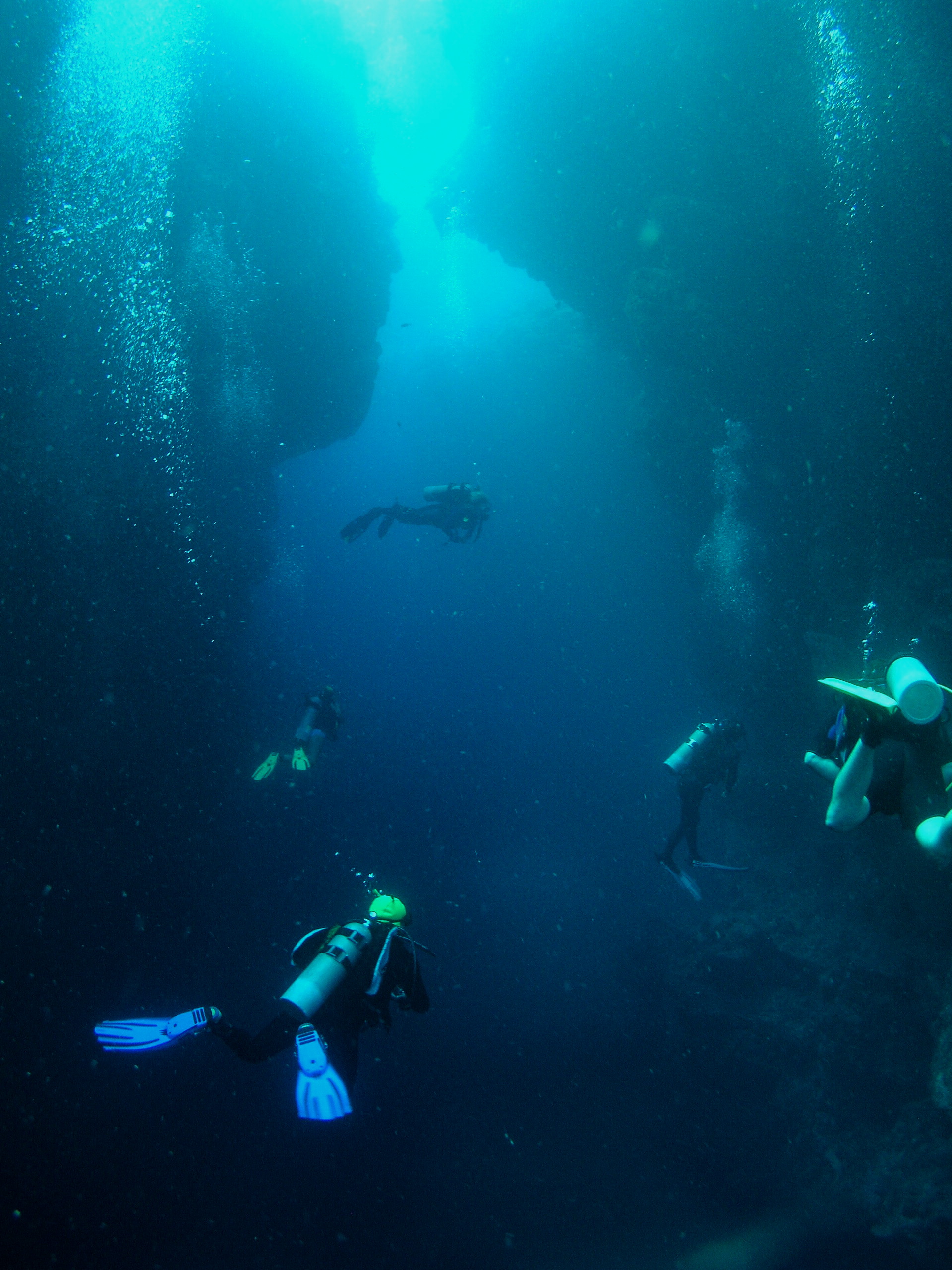 Roatan 2005 reupload