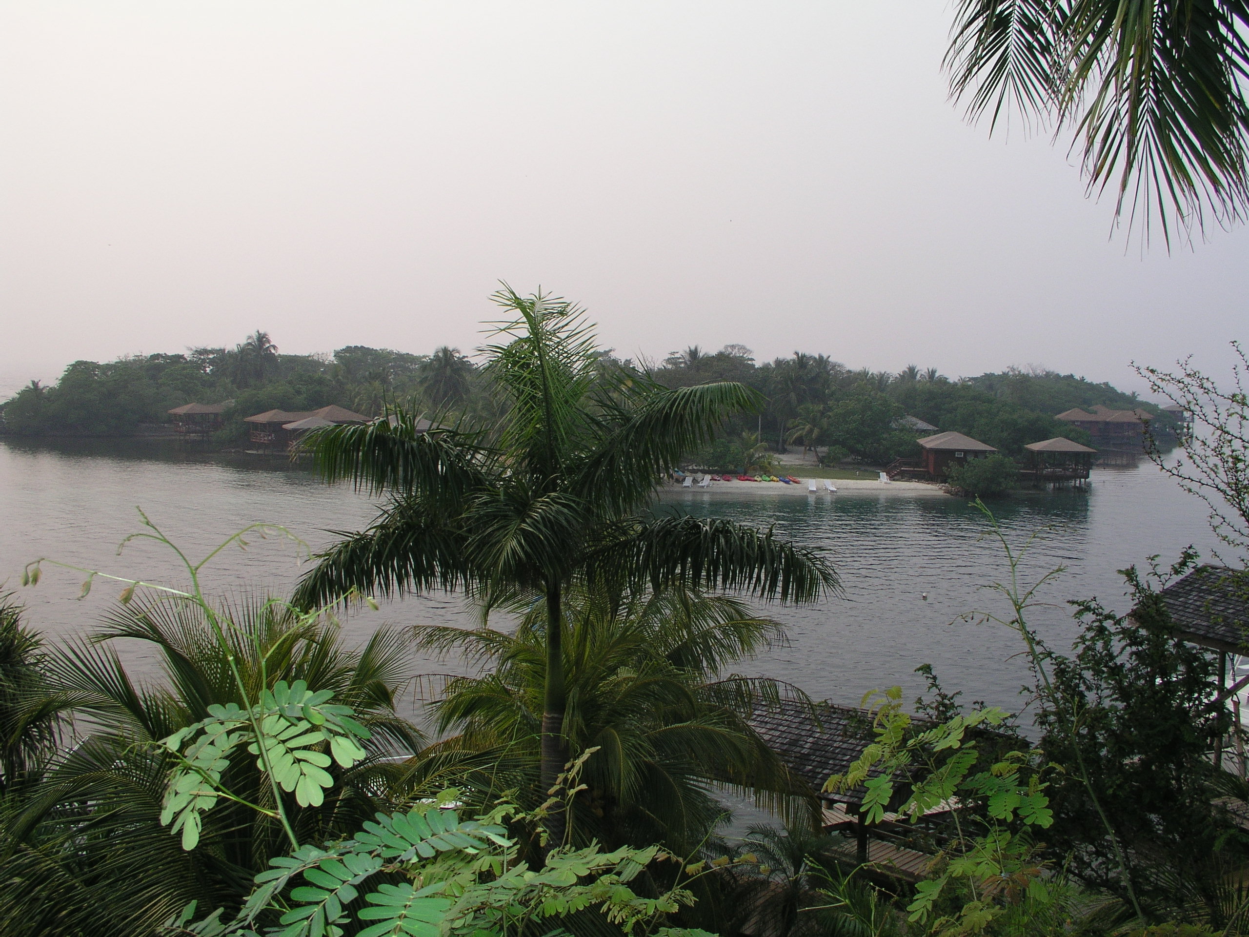 Roatan 2005 reupload