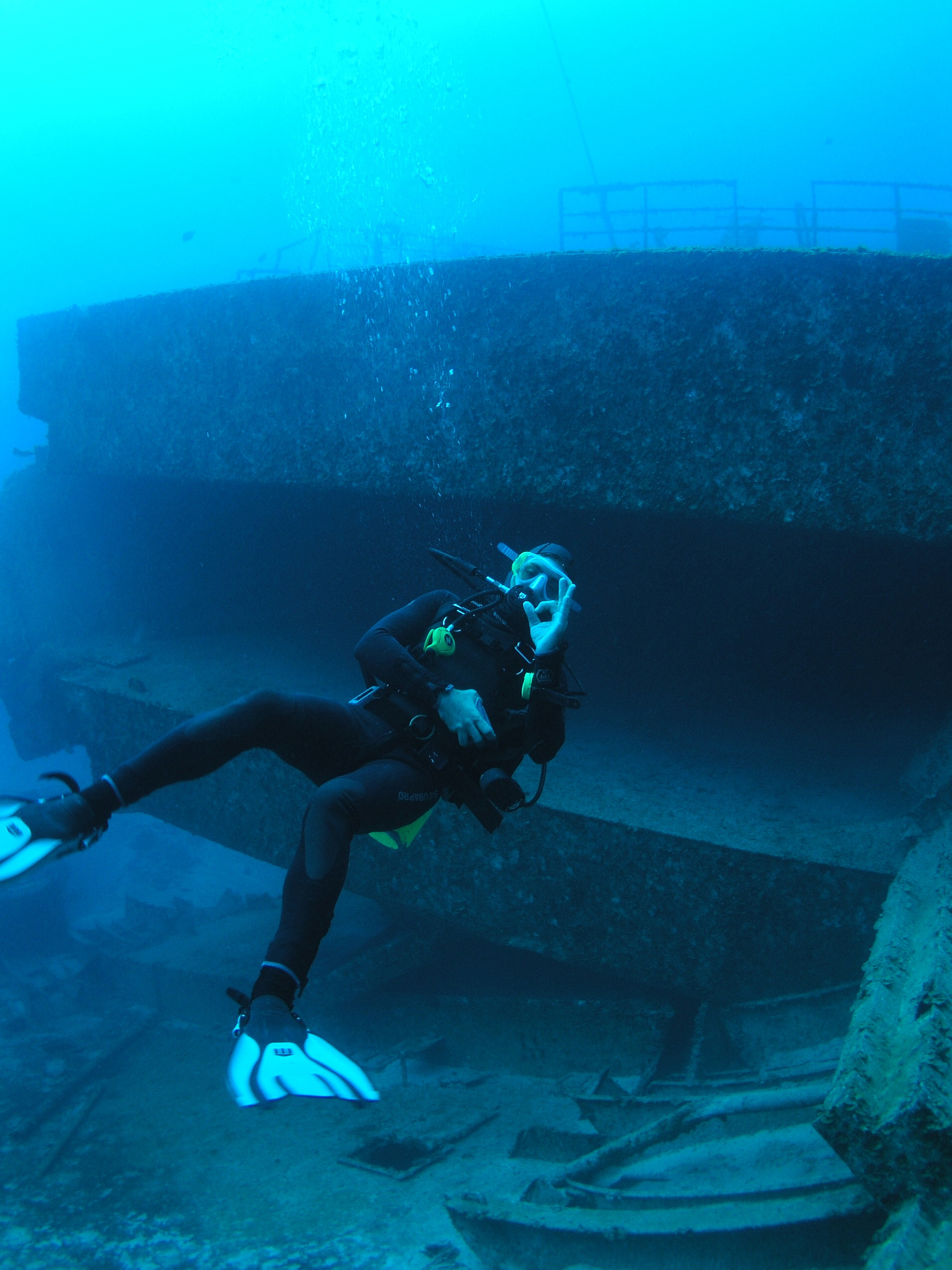 Roatan 2005 reupload