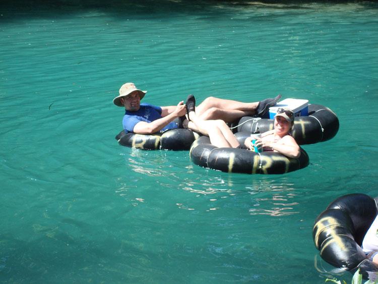 SB_and_Sprout_Tubing_the_Comal