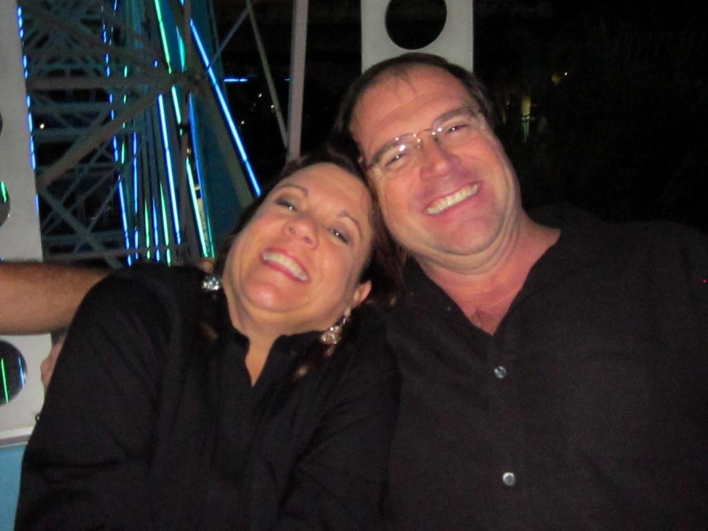 Scubagirl giddy on the Ferris Wheel