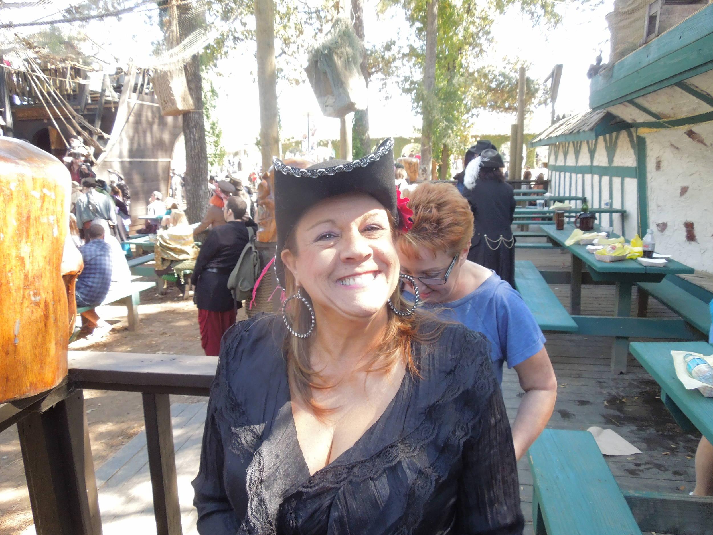 scubagirl, ready for pirate weekend