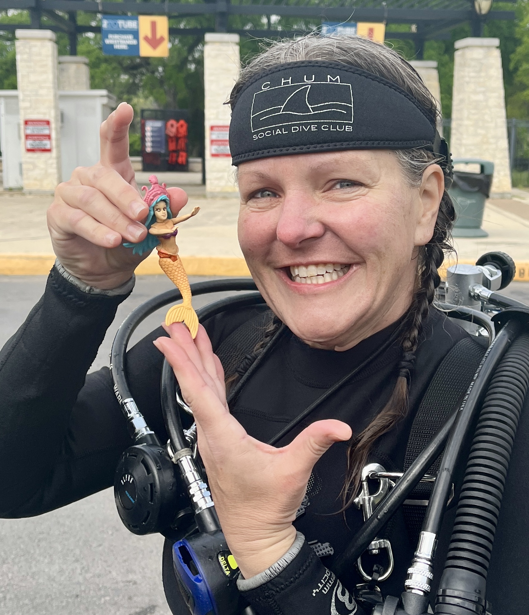 Siren found a mermaid