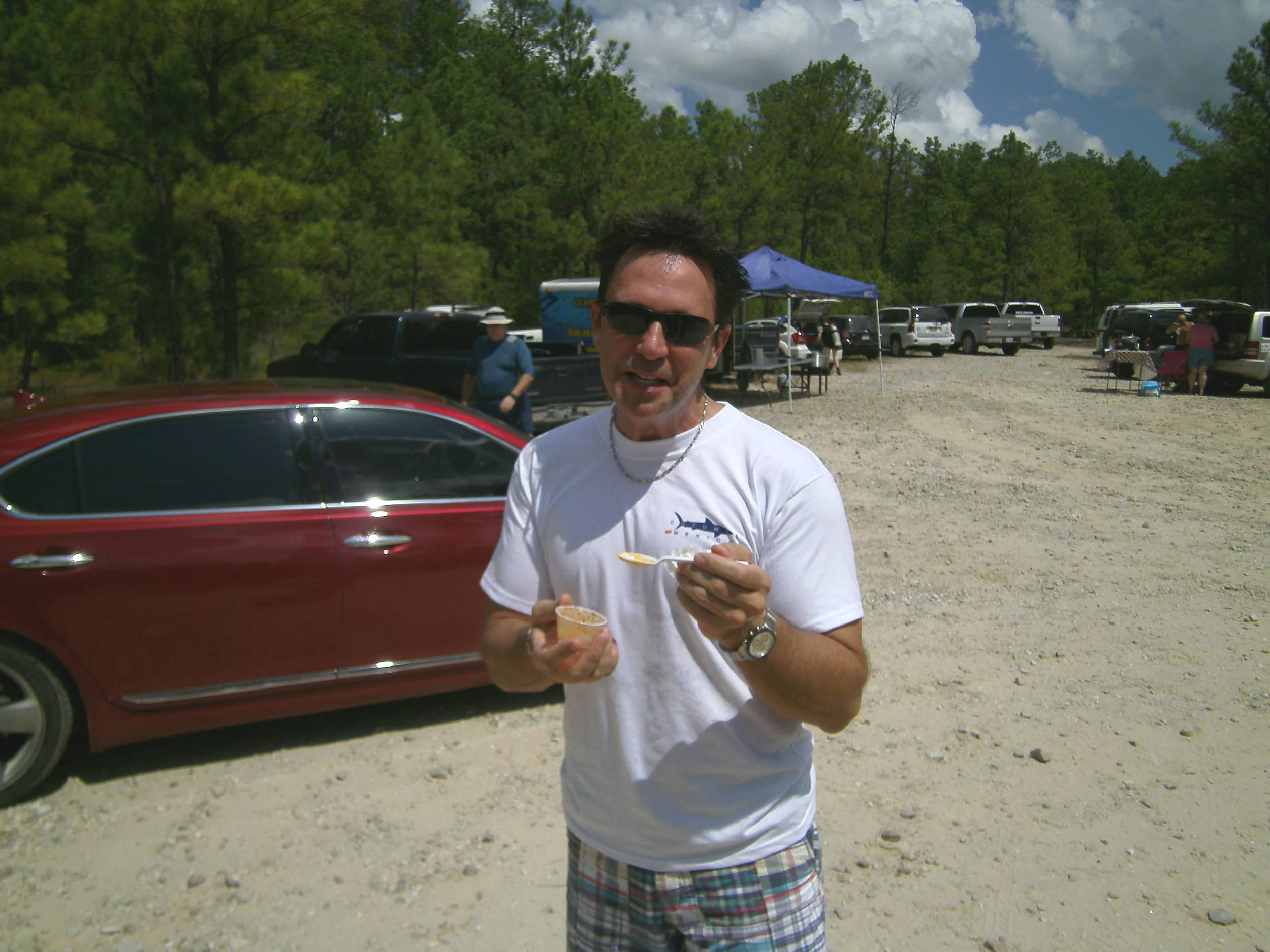 spring_diver tasting some chili