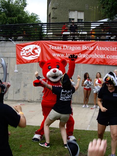 That Bear Can Dance!