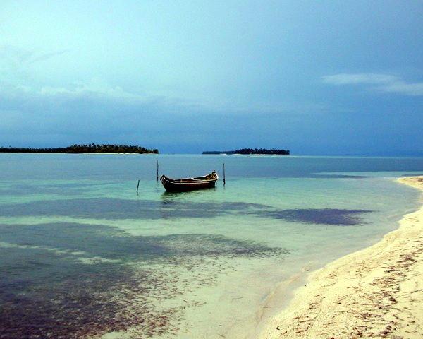 Traditional Kuna boat
