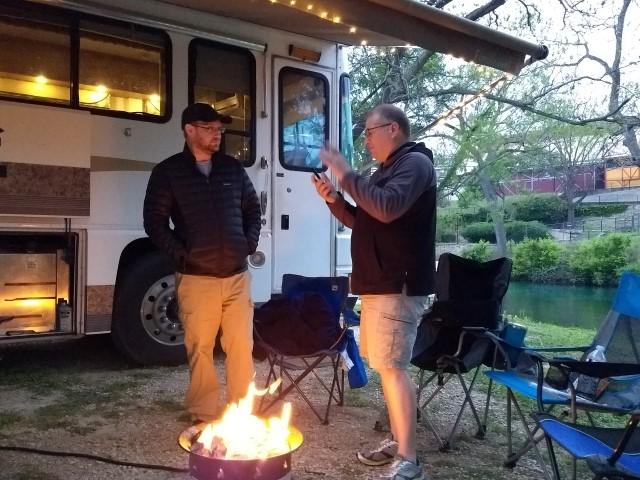 Volans and Seaagg05 trying to stay warm