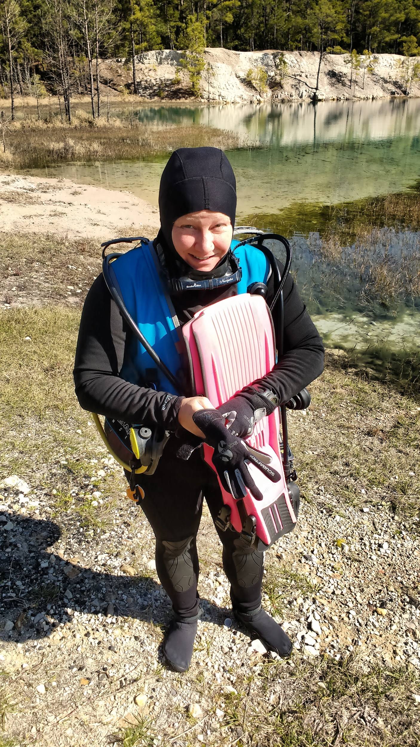 wanderwoman diving wet - brrrrrrr