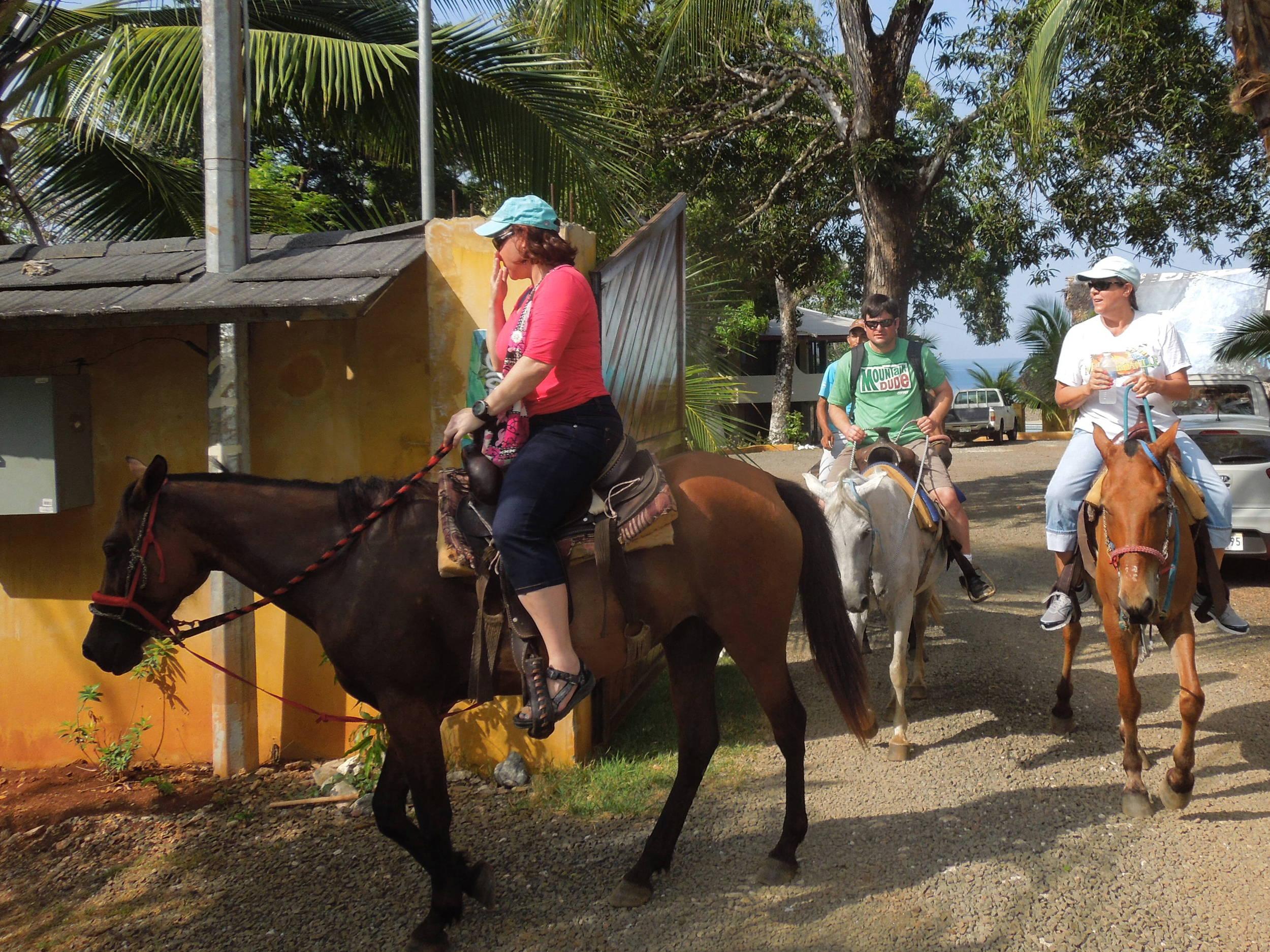 we call her wanderthewrongwaywoman
