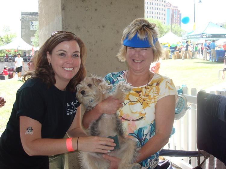 Yes it's true! Sprout tattoos a dog!